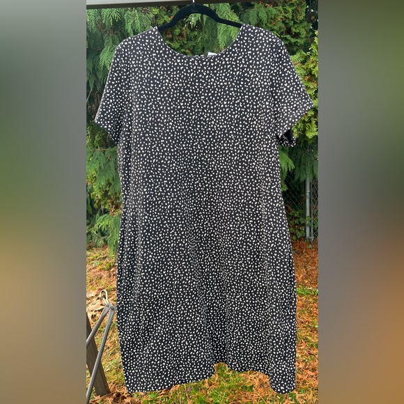 Old Navy Dresses & Skirts - Women’s Plus Size Dress by Old Navy  *018